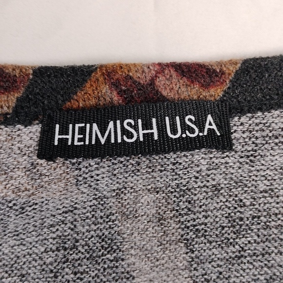 Heimish USA women's small sized top - Picture 2 of 9